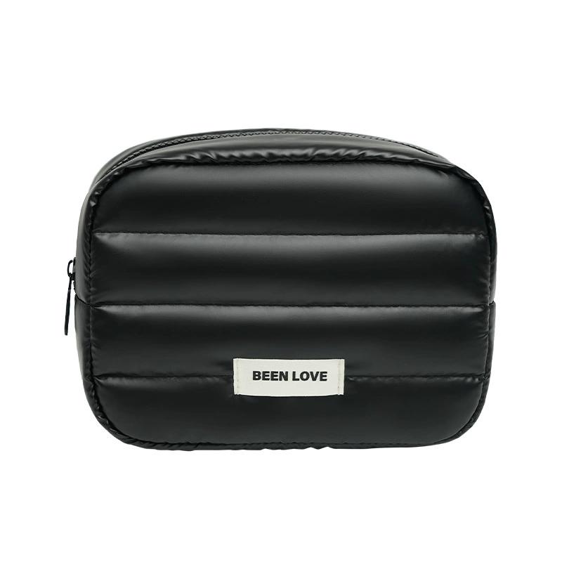

Silver Large Capacity Makeup Fashion Bag Cosmetic Toiletry Waterproof Washbag Portable Storage Box Travel Organizer