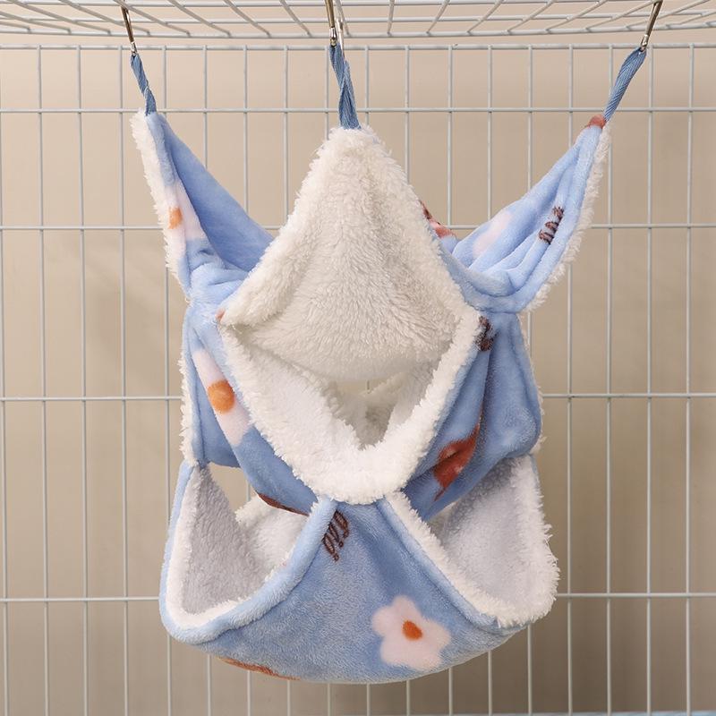 Small Pet Hammock: Cozy Autumn/Winter Sleep Sack for Sugar Gliders, Hamsters, and Squirrels