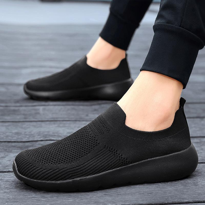 

Lightweight large-size mesh casual shoes, fly-woven sports shoes, soft-soled foreign trade couples, one pedal for men and women 35