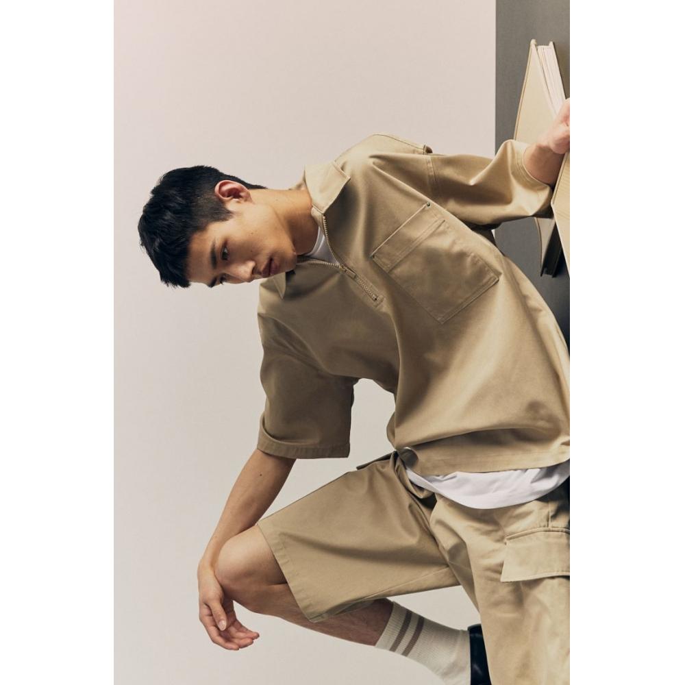 

Рубашка из твила свободного кроя HM бежевая