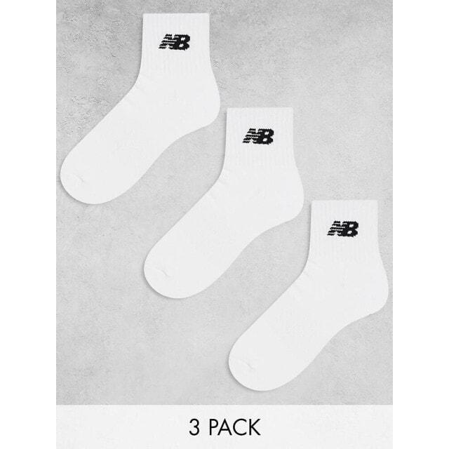 

Набор из 3 белых носков посередине с логотипом New Balance