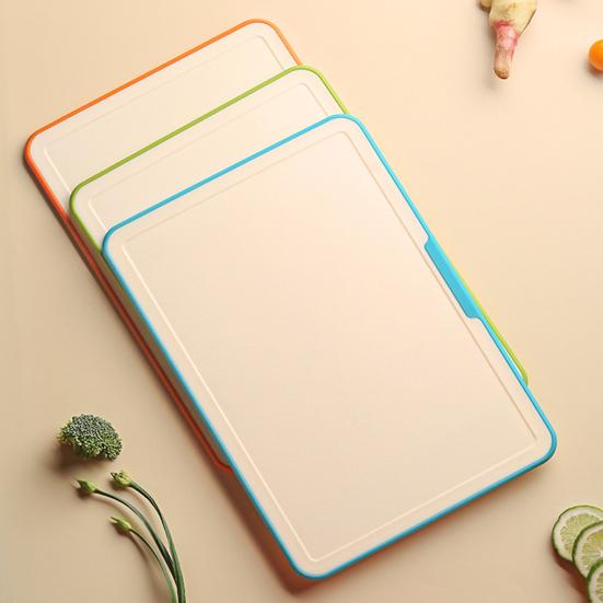 Plastic Cutting Board Set with Stand PP Chopping Boards for Meat Fruit Veggies Non-Slip Dishwasher Safe Space-Saving Kitchen Organizer