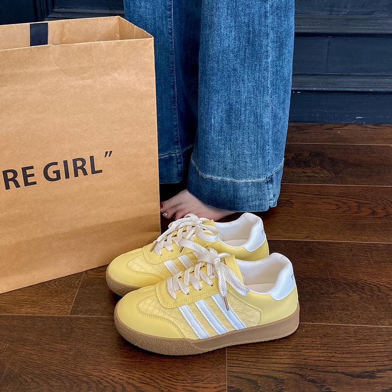 

Yellow women s new summer mesh breathable thick baseplate shoes versatile 35 жёлтый