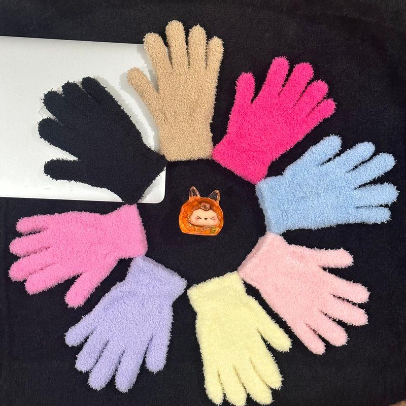 

2024 Winter New Arrival Dopamine Candy Color Coral Velvet Gloves Female Student Cold Protection in Winter Warm Gloves Any Triple Pair(Remarks color) One size