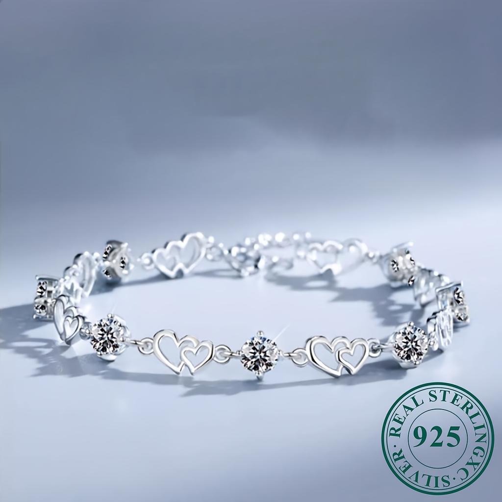 Sterling Silver Heart-shaped Elegant Ladies' Fashion Bracelet Is Suitable for Engagement, Wedding, Confession, and As a Gift for Women