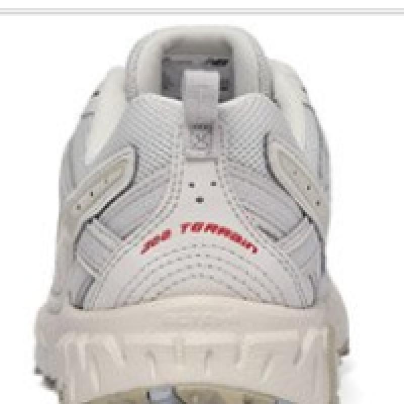 Choisissez 1 des 6 types de baskets New Balance 410 pour hommes et femmes