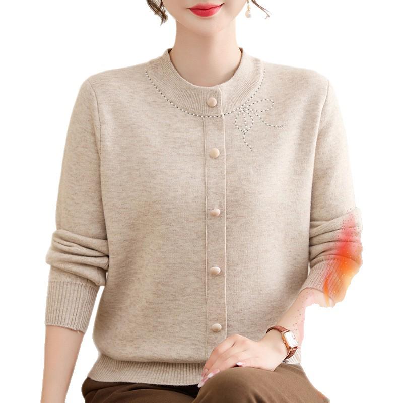 Stylish Warm Knit Top for Middle-Aged and Elderly Women - Loose Fit, Plus Size Available
