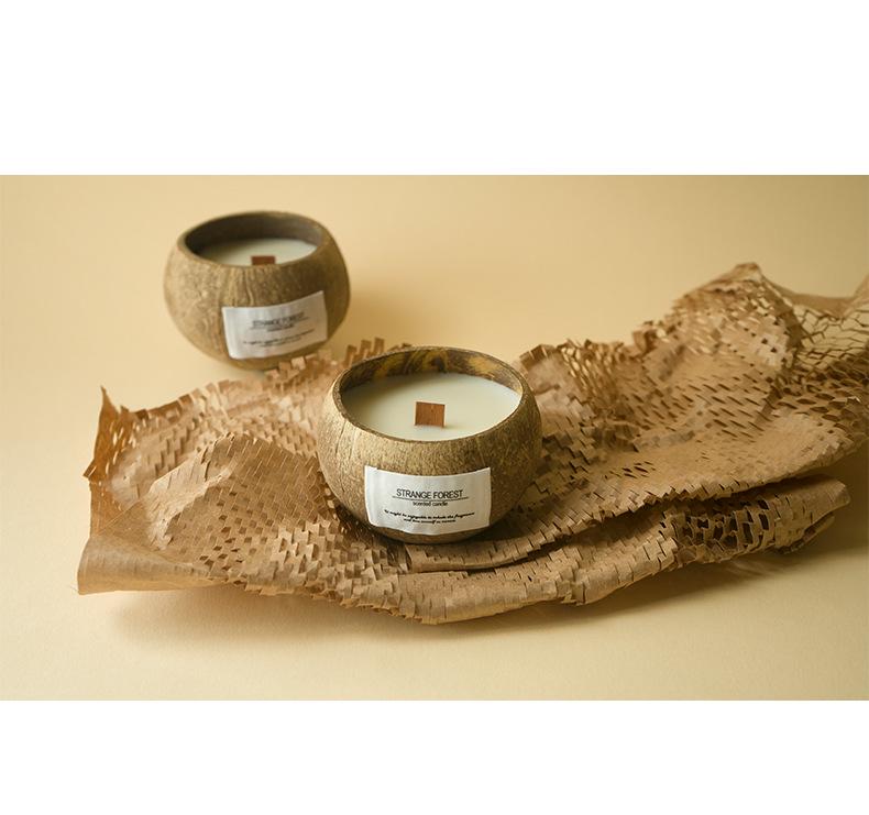 Coconut Shell Aromatherapy Scented Candles - Custom Essential Oil Incense, High-End Plant Wax Fragrance for Home Use and Souvenirs.