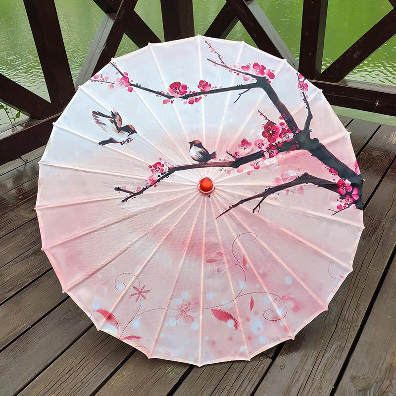 Vintage Chinese Style Silk Umbrella Handmade Imitation Ancient Umbrella for Hanfu Dance & Ceiling Decor