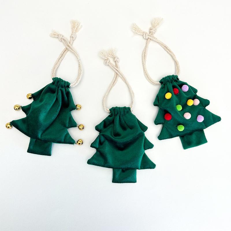2026 New Atmosphere Christmas Tree Shaped Drawstring Gift Bags Christmas Tree Decoration Gift Bags