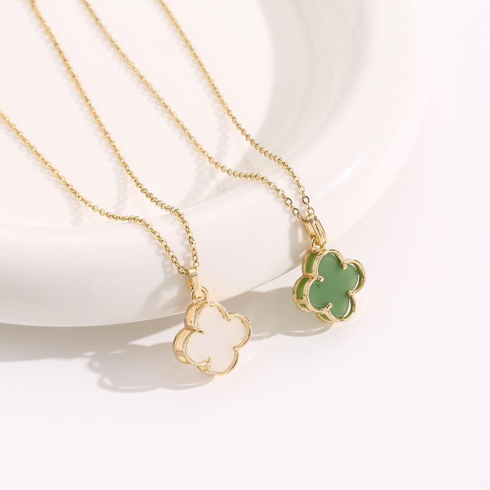 Elegant Gold-Plated Chinese-Style Four-Leaf Clover Necklace with Imitation Hetian Jade Pendant for Women