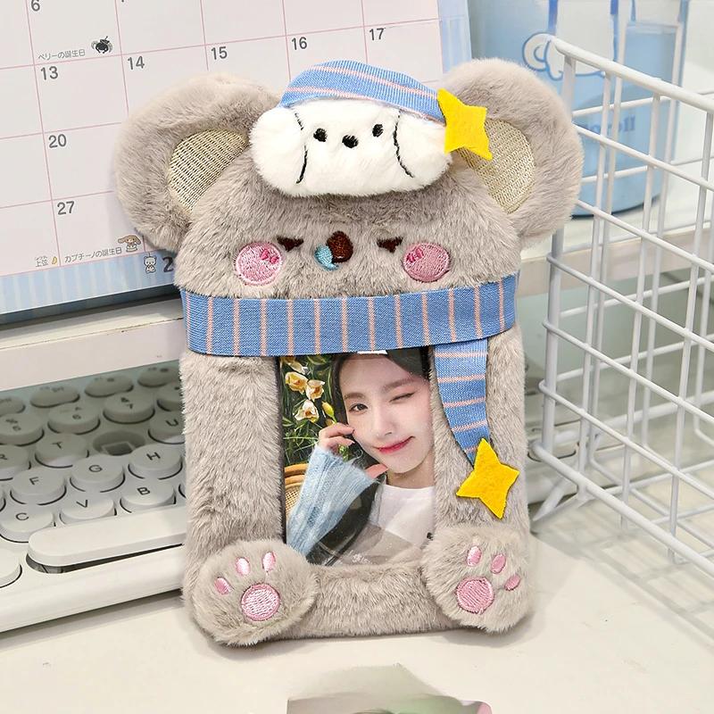 Süßer Welpen Plüsch Kartenhalter Tier Serie 3 Zoll Kpop Fotokarten Hüllen Flauschiger Koala Fotokartenhalter für Damen Karten Display