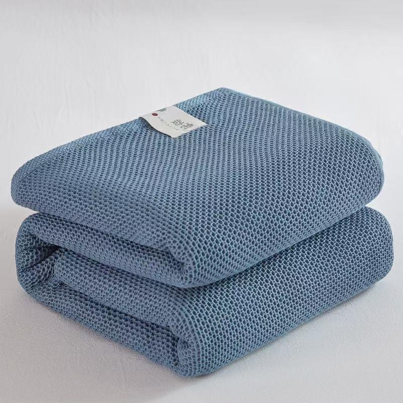 Japanese Style Honeycomb Cotton Quilt for Single/Double – Summer Cooling Multi-Purpose Blanket Gift