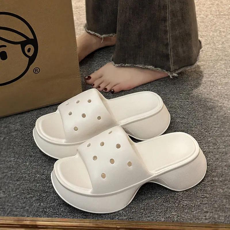 

Fashion Summer New Women Slippers Fashionable Slippers Casual Non-slip Indoor Outdoor Beach shoes Hollow Out Comfortable Sandals 35-36 белый