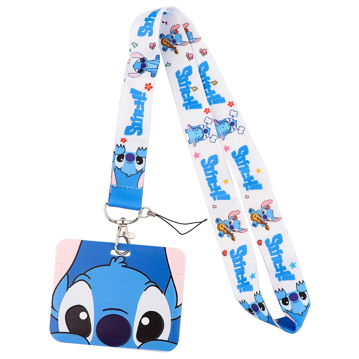 Zestaw holderów na karty Disney Stitch Zawierający holder na karty, holder na wizytówki, holder na kartę autobusową, holder na identyfikator pracowniczy, holder na kartę biurową
