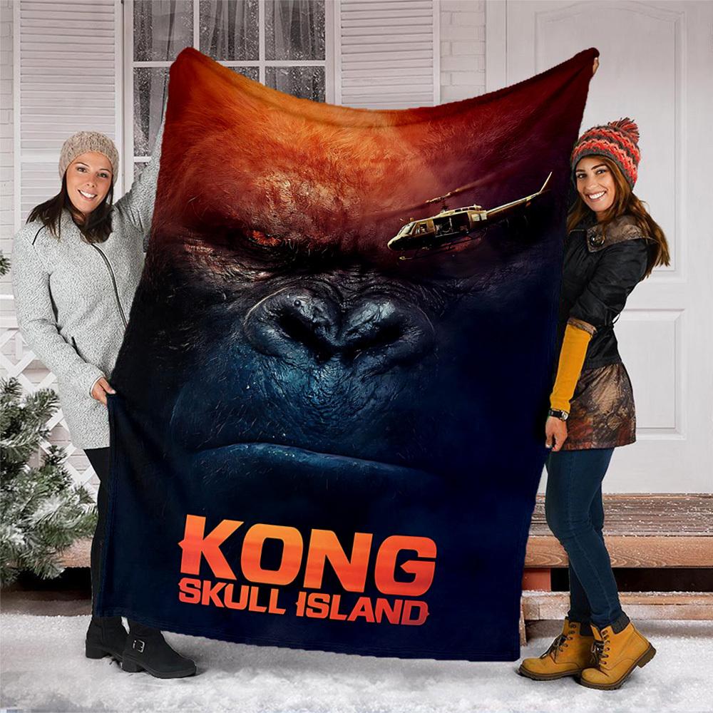1pc King Kong Outdoor Flannel Throw Blanket Soft, Lightweight & Warm