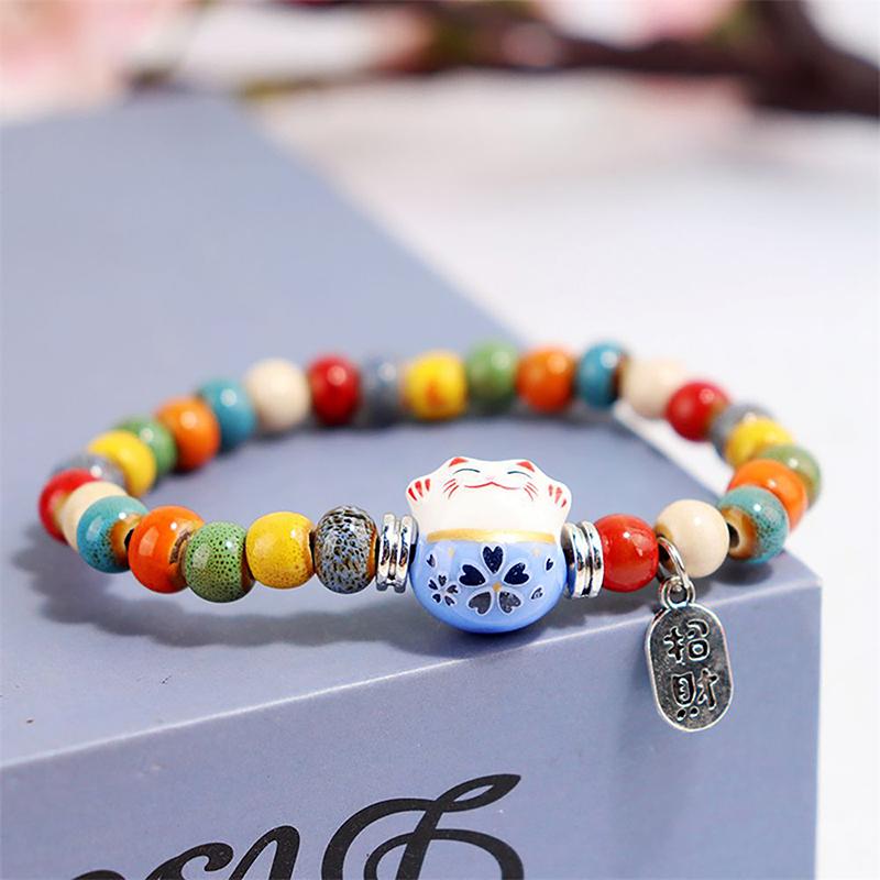 Süßes Glückskatzen-Armband für Frauen und Mädchen, verstellbar, bunte Perlenarmbänder, chinesischer Stil, Keramik, Katzenanhänger, Armband, Schmuck