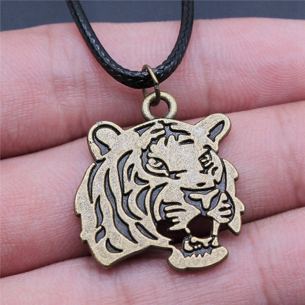 Animal Necklace Leather Chain 45cm Male Jewelry Evening Personalized Decorations
