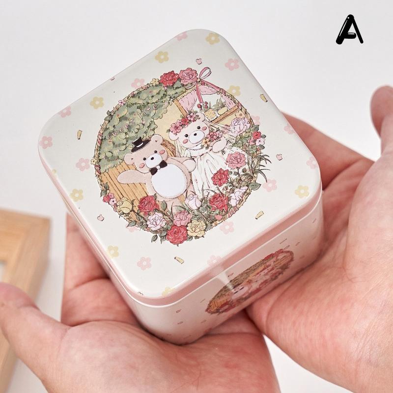 Candy Box Cartoon Bear Rabbit Pattern Good Sealing Vintage Gift Giving Portable Easter Cookie Gift Tins For Holiday