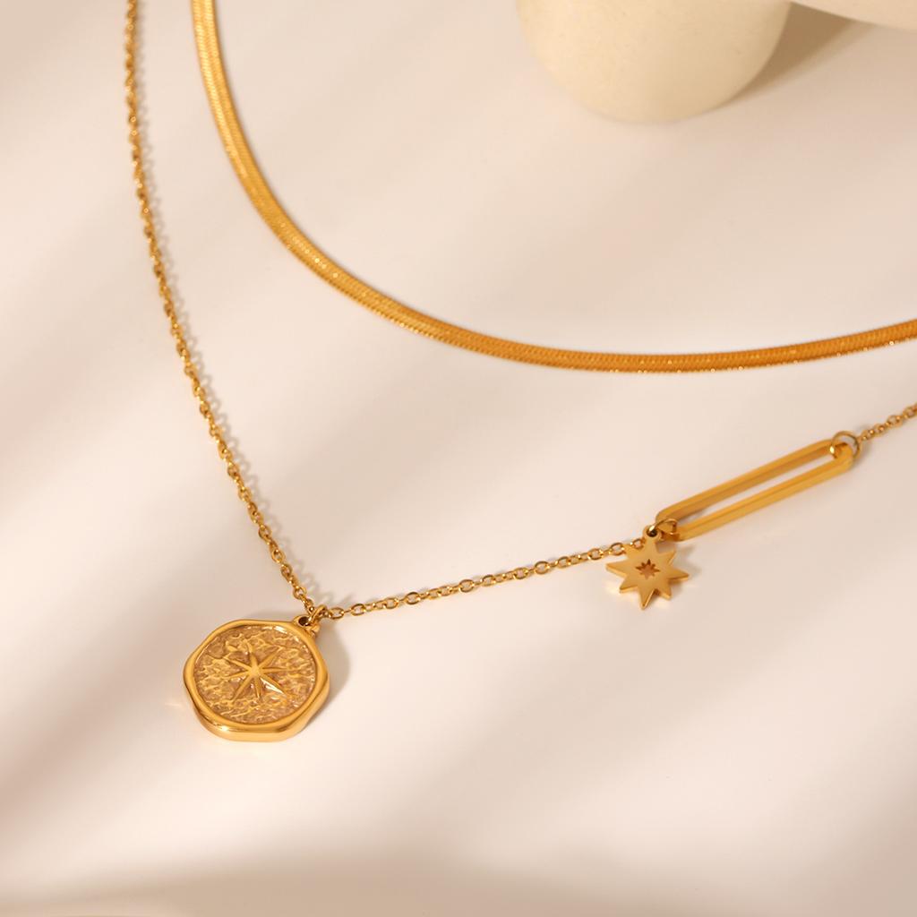 Double-layered Stacked Blade Chain Stainless Steel Necklace with Round Plaque Relief Eight-pointed Star Pendant Jewelry