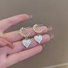 Fashion light luxury simple earrings women's silver light luxury high-end small earrings niche design trendy cool earrings