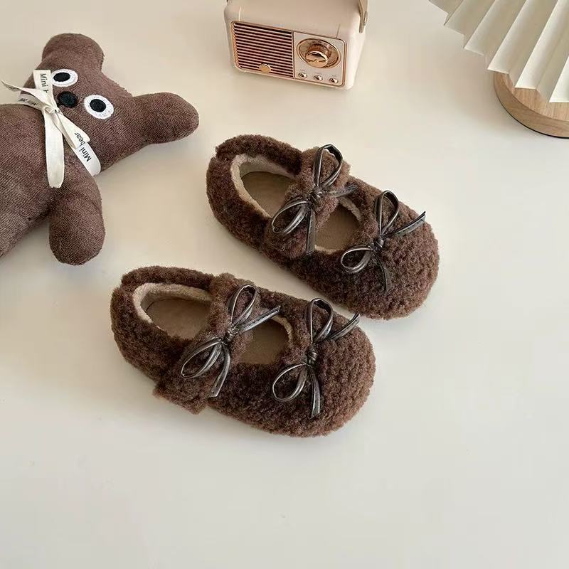 

Children s Korean version of Mao Mao shoes 2025 winter new girls bow warm princess shoes soft sole warm Doudou shoes 30