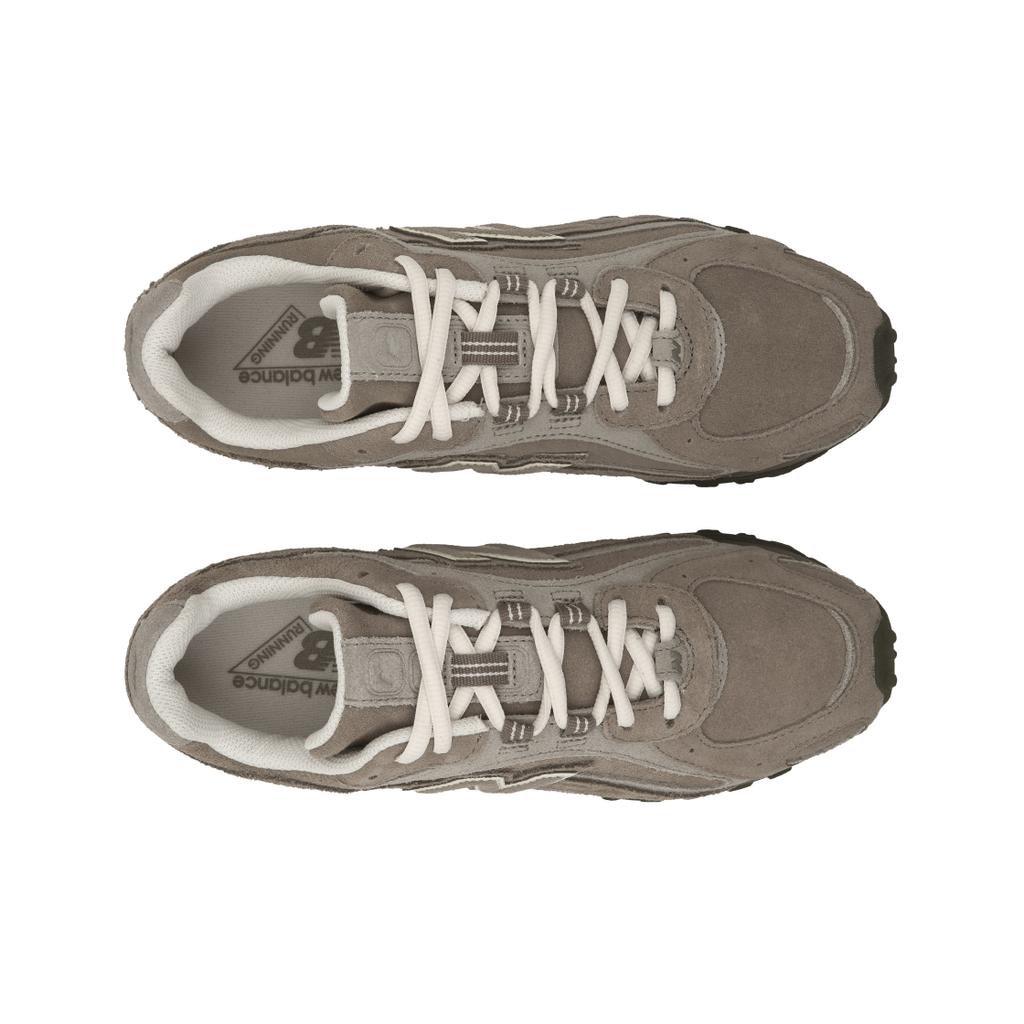 New Balance 204L Mushroom Arid Stone Sneakers Unisex Marroni U204LMMA