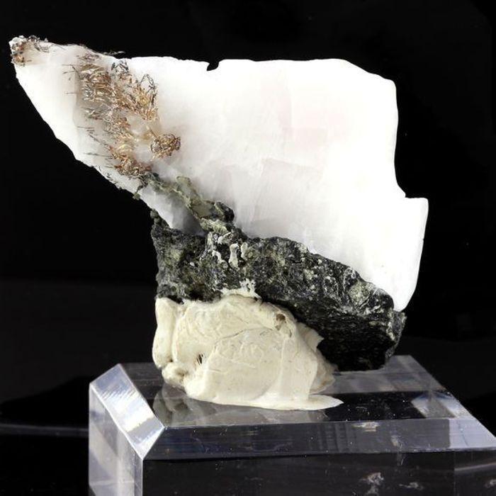 Pierres et Minéraux. Argent natif. 661.5 ct. Imiter Mine, Drâa-Tafilalet, Maroc.