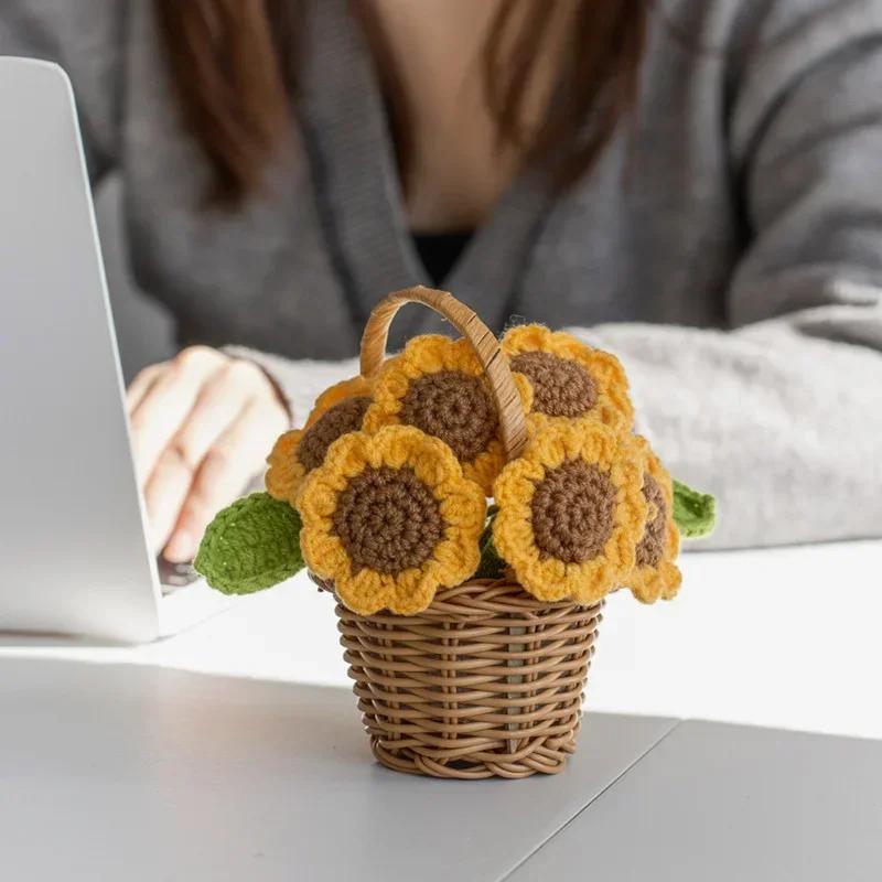 Crochet  Flower Cute Finished Woven Sunflowers Potted Hand-knitted Sunflowers Table Home Decor Wedding Ornament Friends Gift