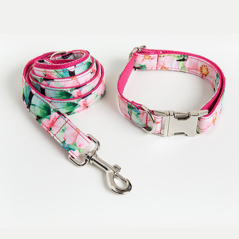 Flower Pattern Dog Collar and Leash Set