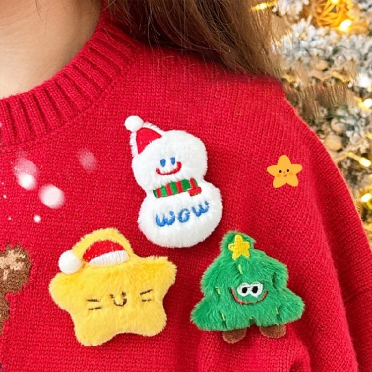 Plush Brooch Pin Christmas Theme Cartoon Brooch Soft and Lovely Padded Brooche Pin for Holiday Gifting Bag Ornament