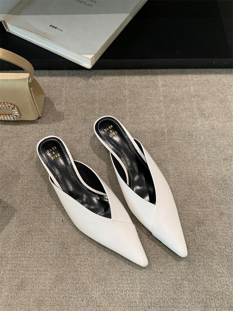 Tax-Free Spring And Summer New Simple Pointed Short Heel Sandals Solid Color Light Mouth Small Heel Bag Head Slippers