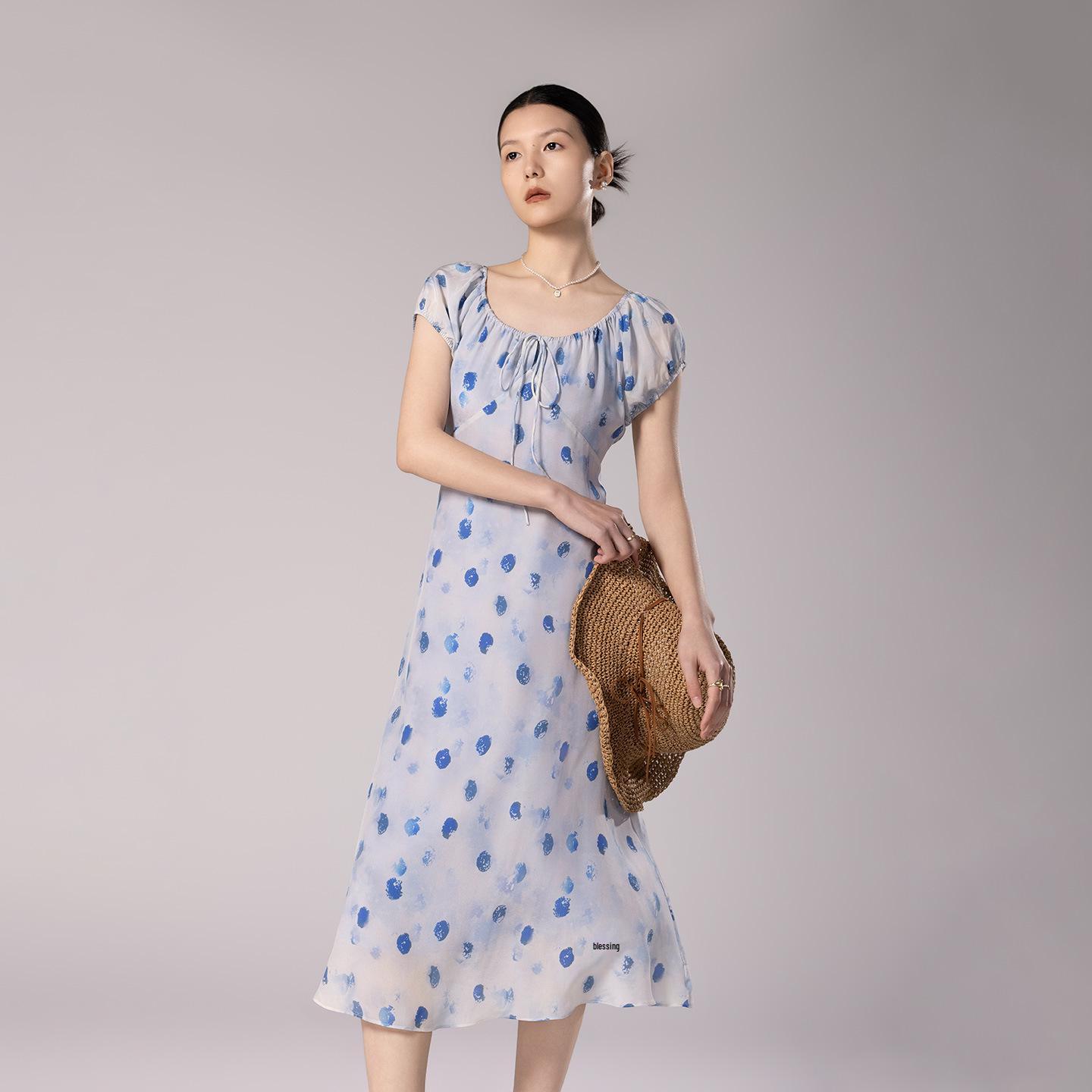 

Young Style Blue Polka Dot Silk Dress with Drawstring and Large Round Neck - Summer 2026 XXL (130-145 lbs)