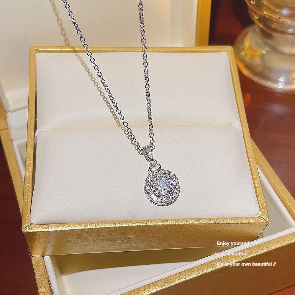 Korean Pearl Titanium Steel Versatile Choker - Luxury Women's Necklace