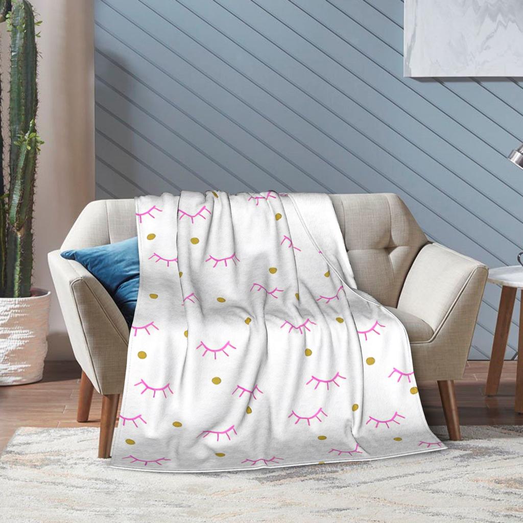 Beauty Eyelash Blanket Cartoon Fuzzy Vintage Warm Throw Blankets for Home Restaurant Decoration