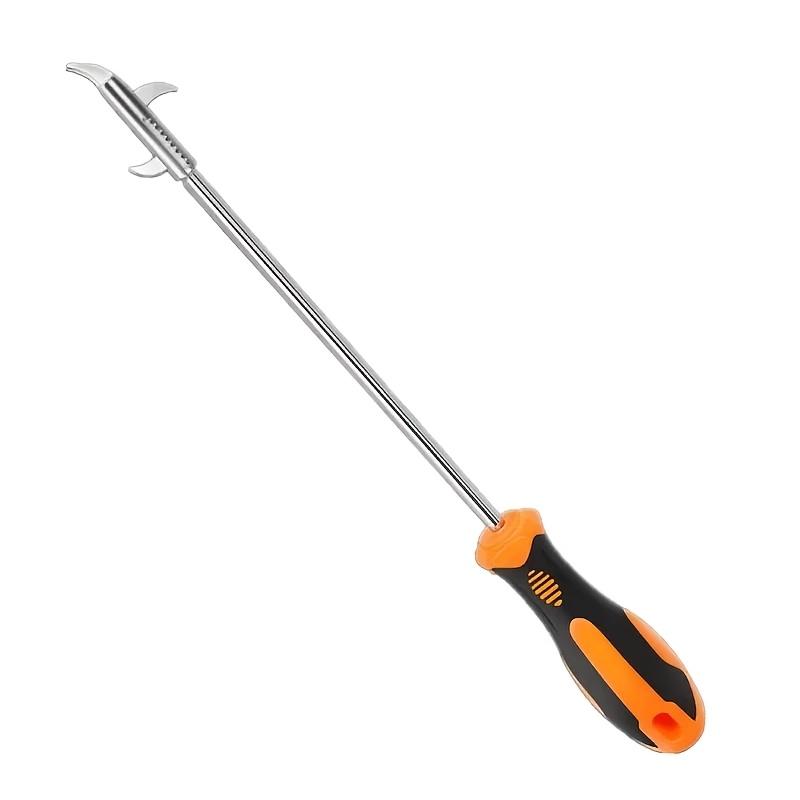 Single Tire Cleaning Hook Designed for Removing Stones and Gravel From Car Tires, A Universal Tool for Tire Maintenance.