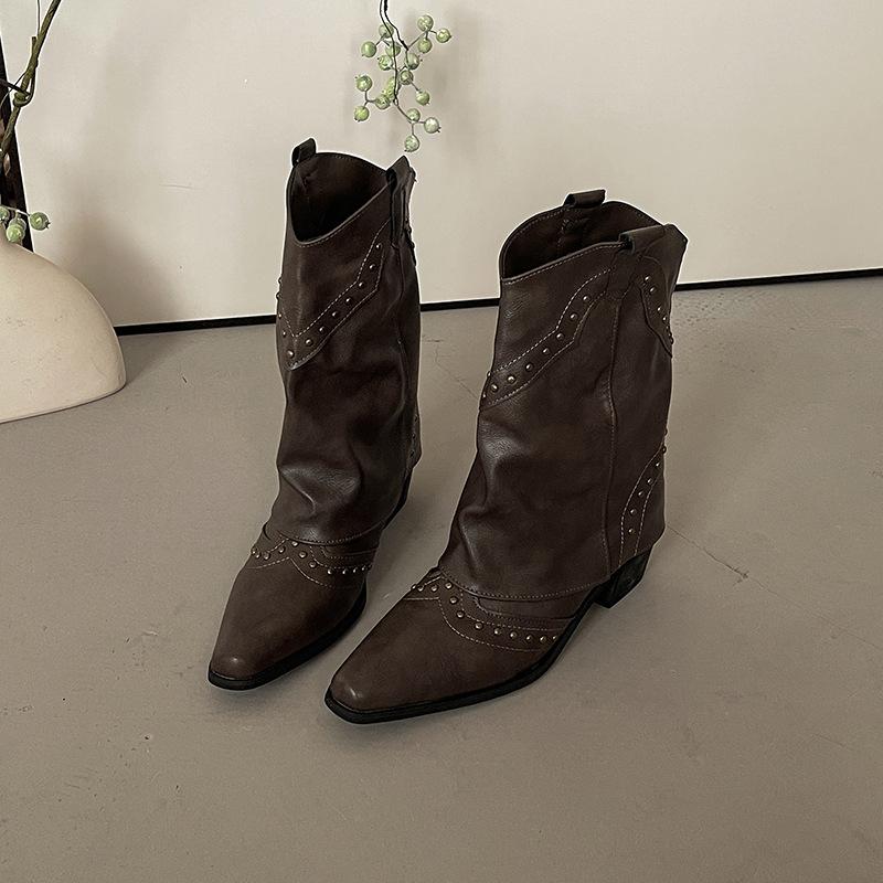 Fashion pointed leather boots thick heel temperament Martin boots retro European and American western cowboy boots rivet cigarette pipe boots pants