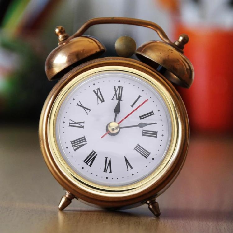 2Pcs Stylish 65MM Round Small Quartzs Clock Insert with Roman/Arabic Number and Gold Silver Trim for Home Decoration