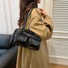 Pu European and American Retro Handbag Bag Classic Versatile Shoulder Messenger Bag Large Capacity Women's Bag