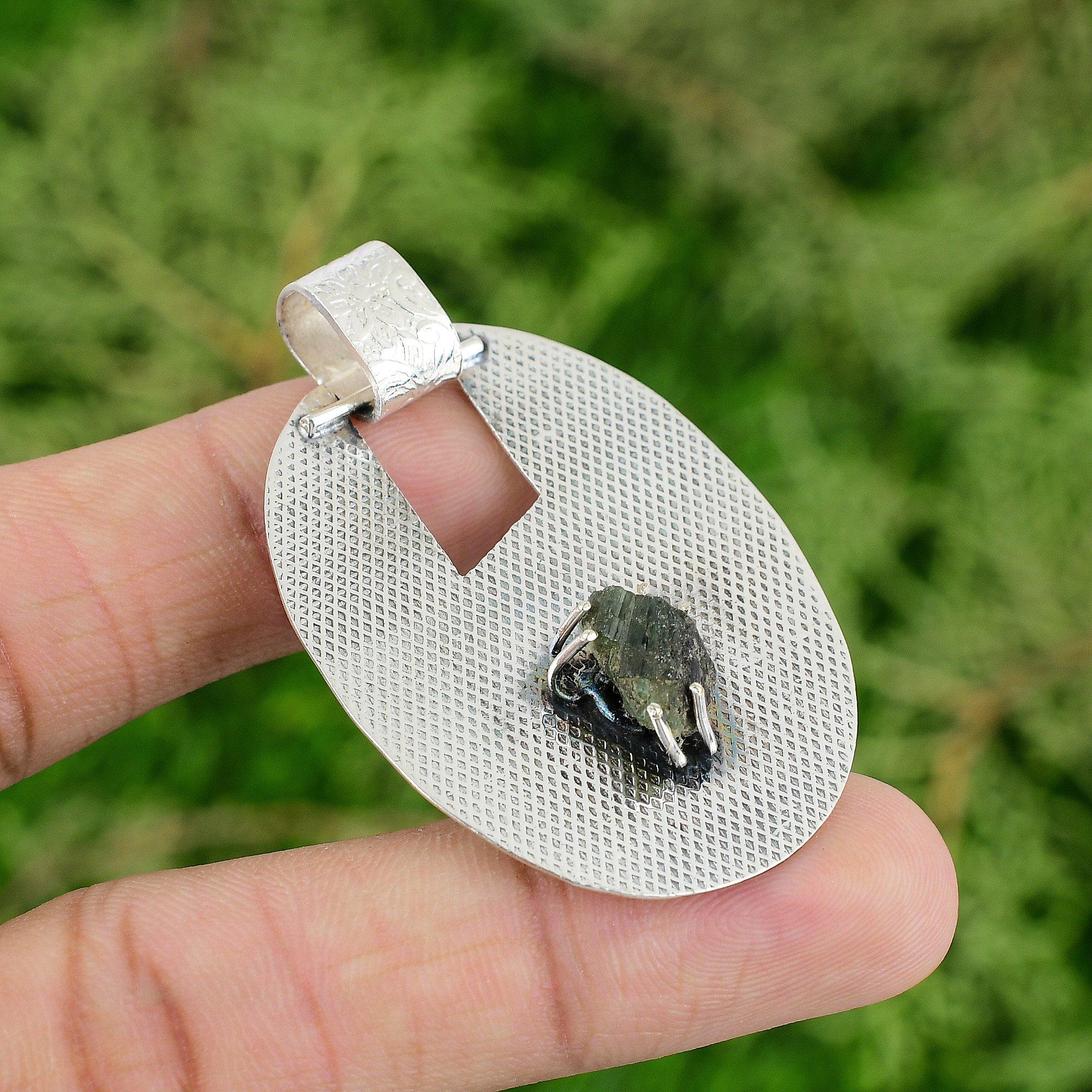 

Daughters Day Deal Octagon Natural Chrysoprase Rough New Pendant Sterling Silver