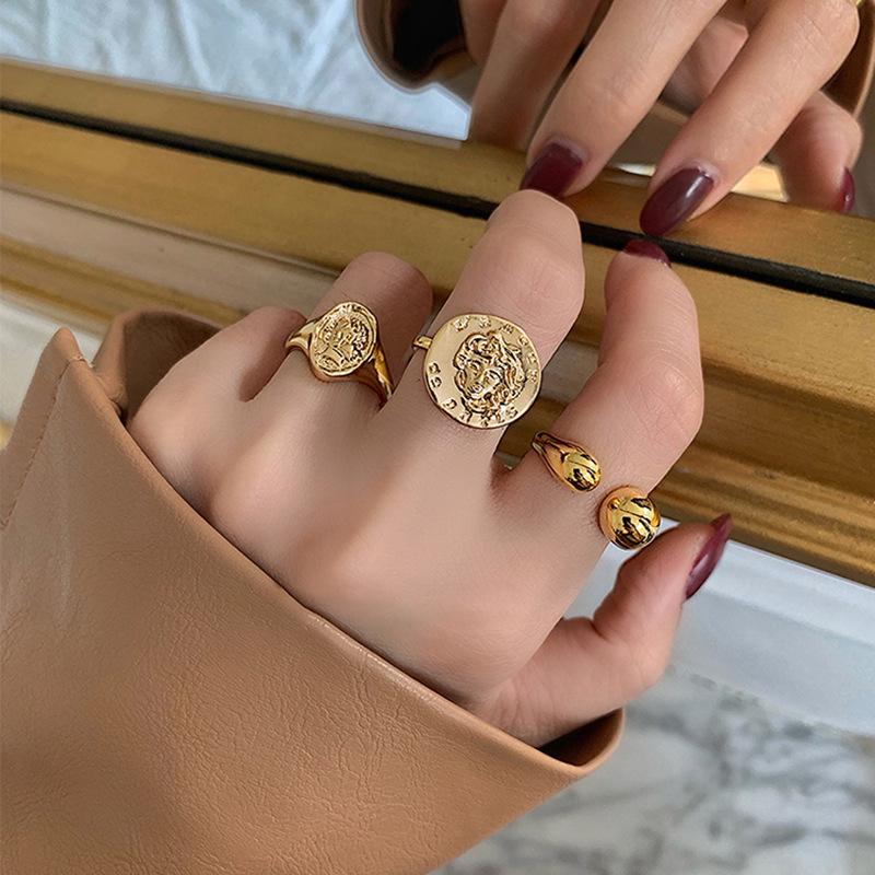 Punk Retro Beauty Head Ring Set 5-dielna sada Krížový prsteň na ústa Bambusový prsteň s vetrom Roztomilý prsteň Dámy Romantický darček