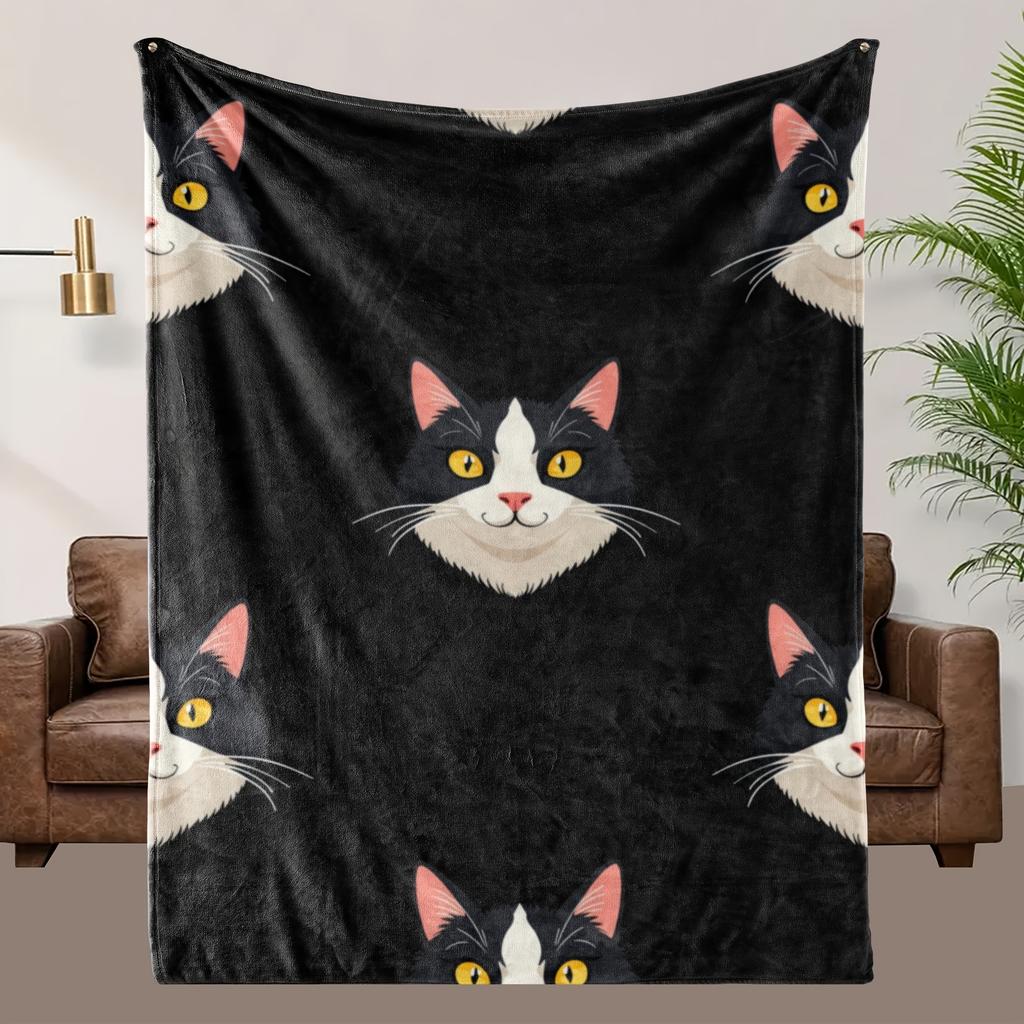 1pc Cozy Cat-Themed Flannel Blanket - Soft, High-Quality Digital Print, Polyester, All-Season Use, Perfect Gift for Family