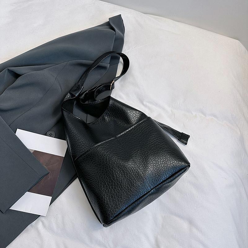 

Стильная черная сумка-ведро из ПУ для женщин с мягкой кожей и вместительным дизайном для повседневного использования чёрный