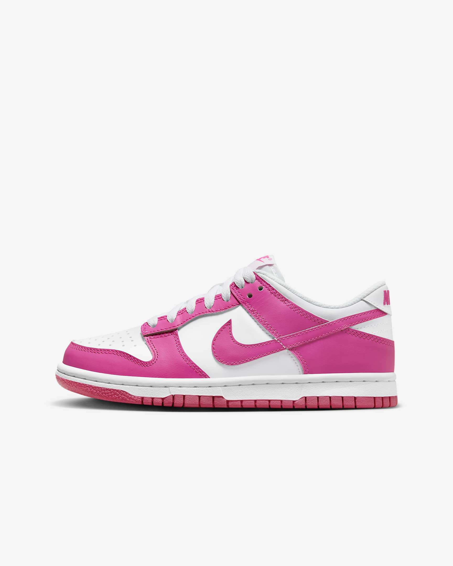 

Кроссовки Nike Dunk Low Junior FB9109-102 Детские