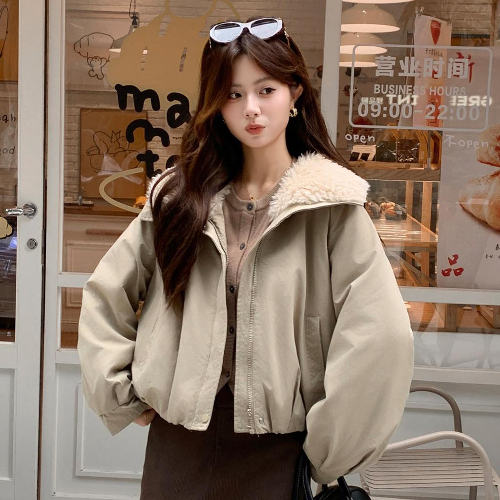 Autumn and winter new velvet thickened jacket women's short casual loose jacket fashion cotton top