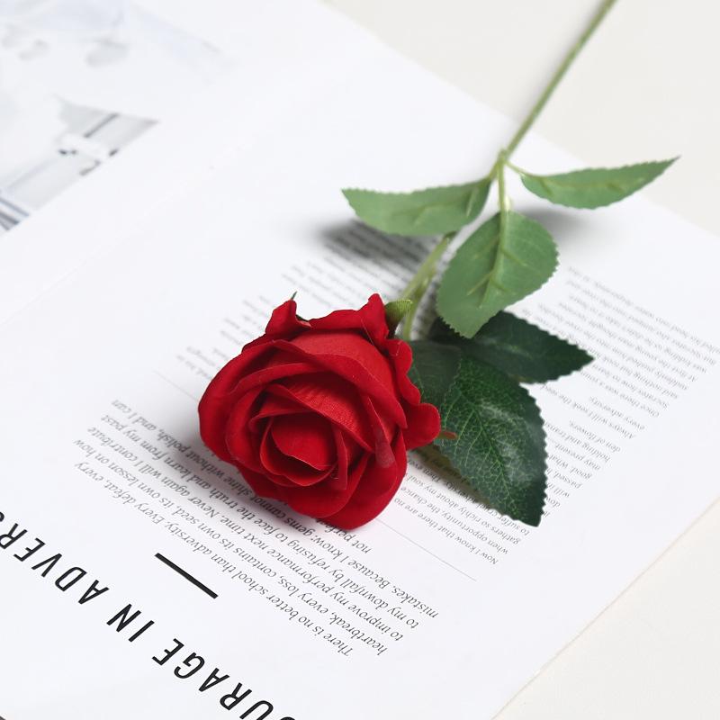 Sevgililer Günü veya Qixi Festivali, Düğün Dekorasyonu, Gül Çiçek Duvarı veya Etkinlik Dekorasyonu İçin Tek Kadife İnci Gül Yapay Çiçek.