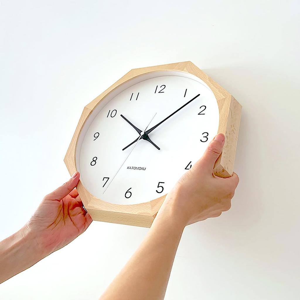 KATOMOKU muku clock 13 Octagonal Natural Wall Clock with Continuous Second Diameter km-104NARC8 Hand, 30.0cm (Radio-controlled)