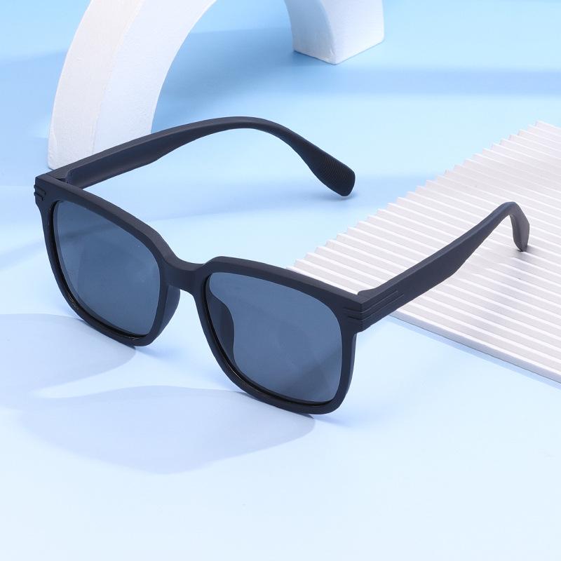 Novos Óculos de Sol Infantis de Silicone Moda Desenho Animado Tendência Anti-luz Ultravioleta Simples 23015