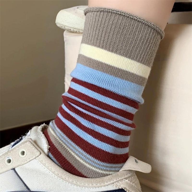 Retro Color-blocking Striped Mid-calf Socks for Women, Breathable Autumn and Winter Pile Socks