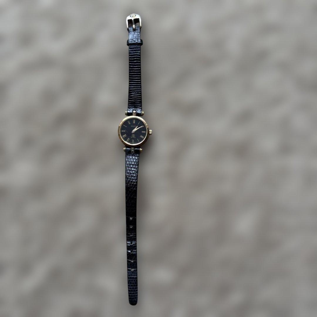 Used GUCCI ladies watch with case quartz black dial